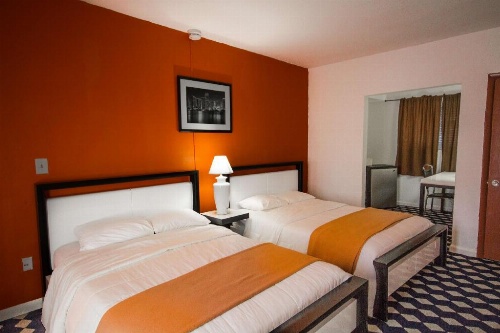 Travelodge by Wyndham Miami Biscayne Bay image 9